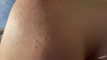 Belógattam a szőkehajú mostoha tesóm passzos cuncusába miután beszorulva akadtam rá Thumb